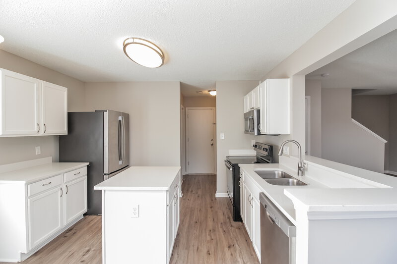 1,875/Mo, 129 Brantley Place Dr Mooresville, NC 28117 Kitchen View