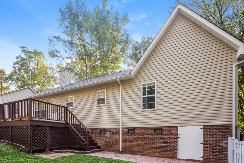 1,660/Mo, 222 Hillside Ave SW Concord, NC 28025 Rear View