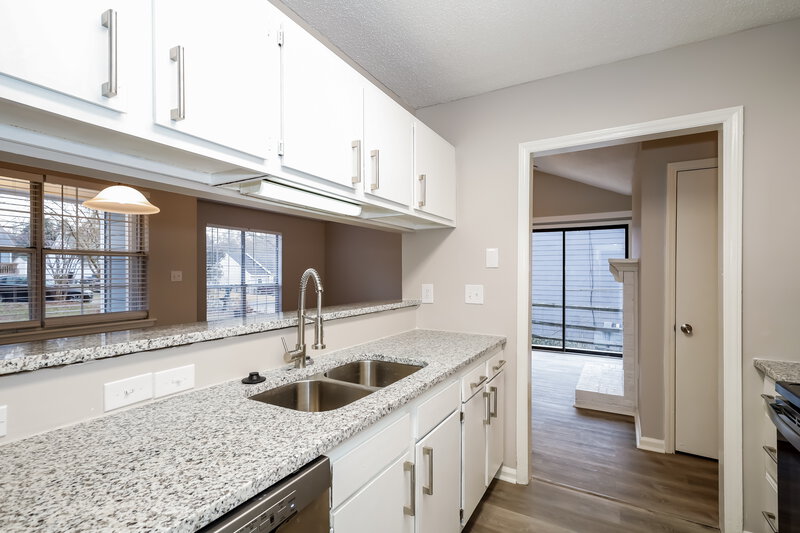 2,060/Mo, 14024 Eden Ct Pineville, NC 28134 Kitchen View 2