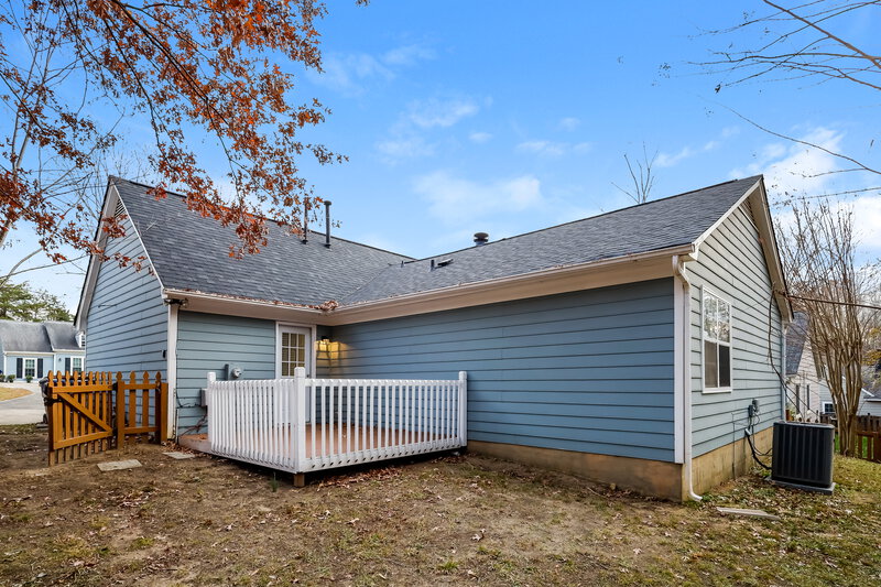 2,060/Mo, 14024 Eden Ct Pineville, NC 28134 Rear View 2