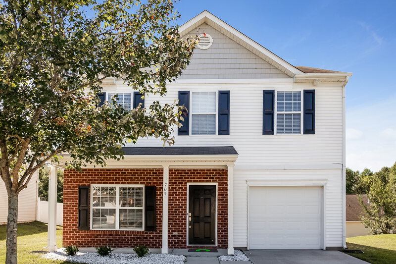 1,795/Mo, 709 Sherman St Gastonia, NC 28052 External View