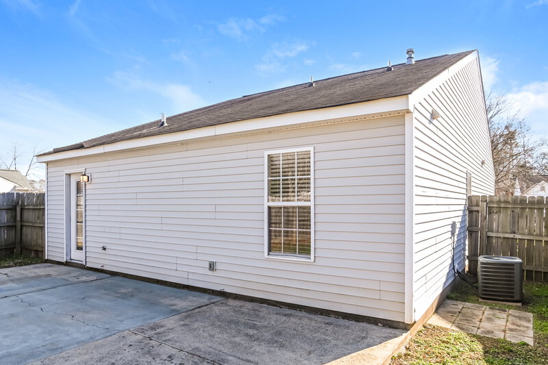 1,685/Mo, 1007 Kansas City Drive Monroe, NC 28110 Rear View 2