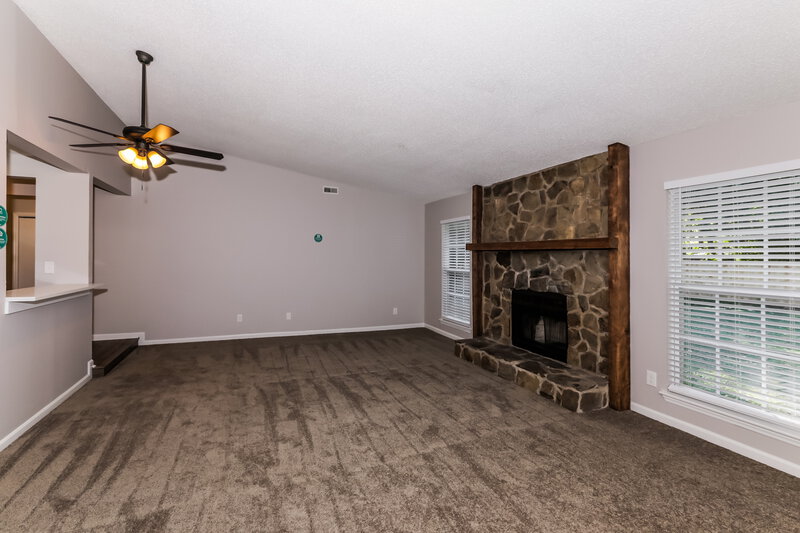 1,840/Mo, 6502 Woodthrush Drive Charlotte, NC 28227 Living Room View