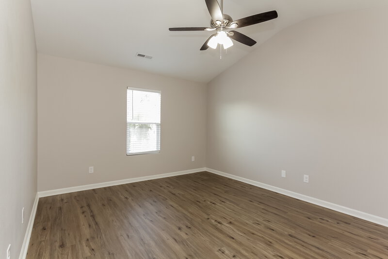 2,600/Mo, 1420 Waylon Ave Gastonia, NC 28054 Main Bedroom View