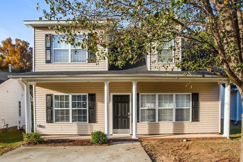 1,910/Mo, 711 Continental Dr Concord, NC 28025 Front View