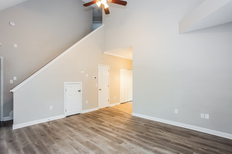 1,915/Mo, 711 Continental Dr Concord, NC 28025 Living Room View 2