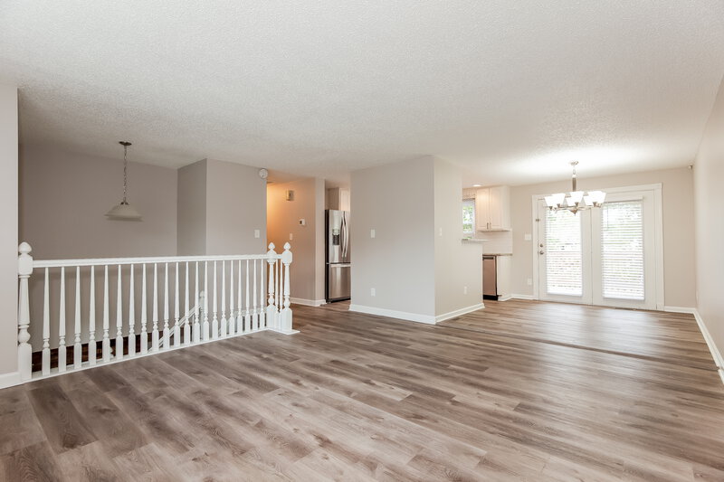 2,990/Mo, 2424 Parkhighland Ct Charlotte, NC 28273 Living Room View 2