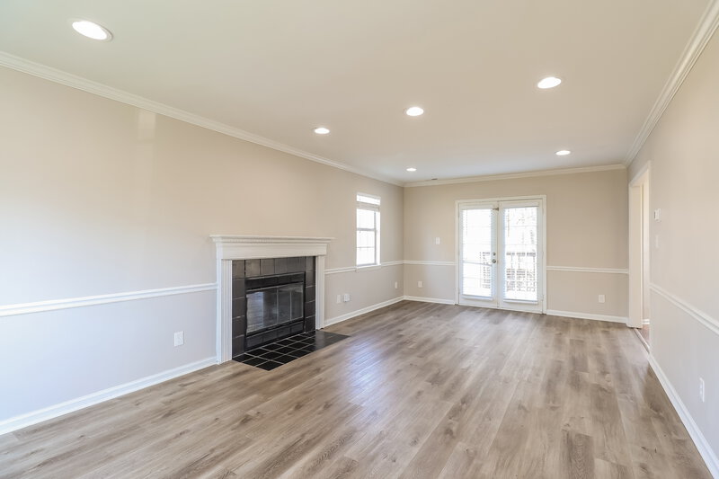 2,015/Mo, 5406 Carronbridge Ln Charlotte, NC 28216 Living Room View 2