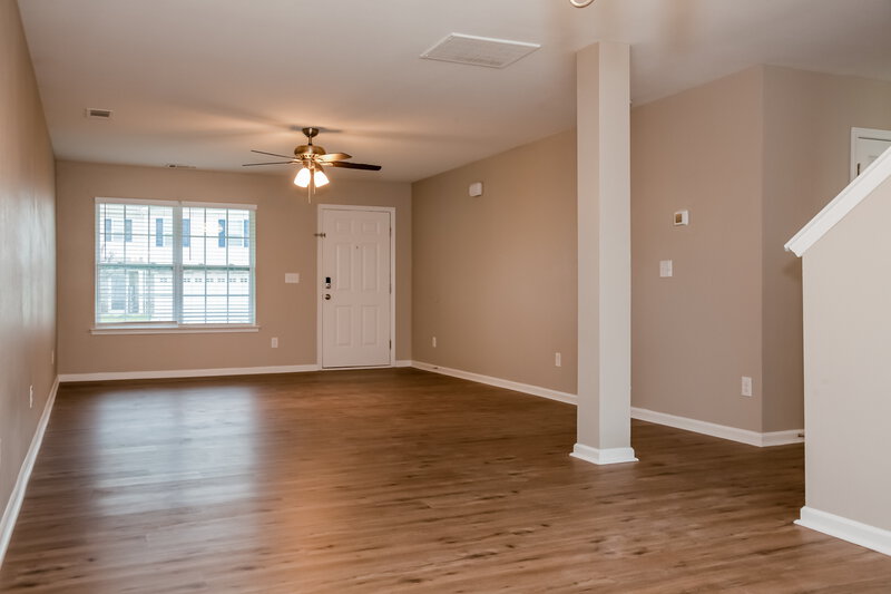 1,885/Mo, 2713 Cider Ridge Rd Dallas, NC 28034 Dining Room View