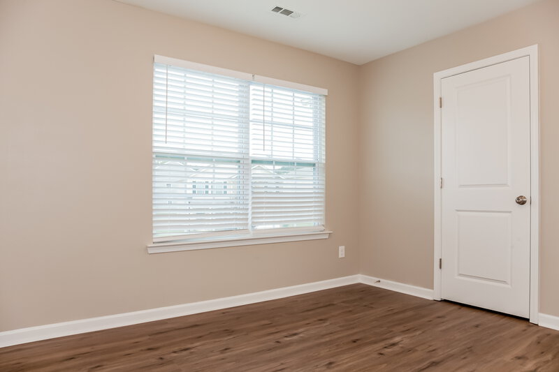 1,885/Mo, 2713 Cider Ridge Rd Dallas, NC 28034 Bedroom View 2
