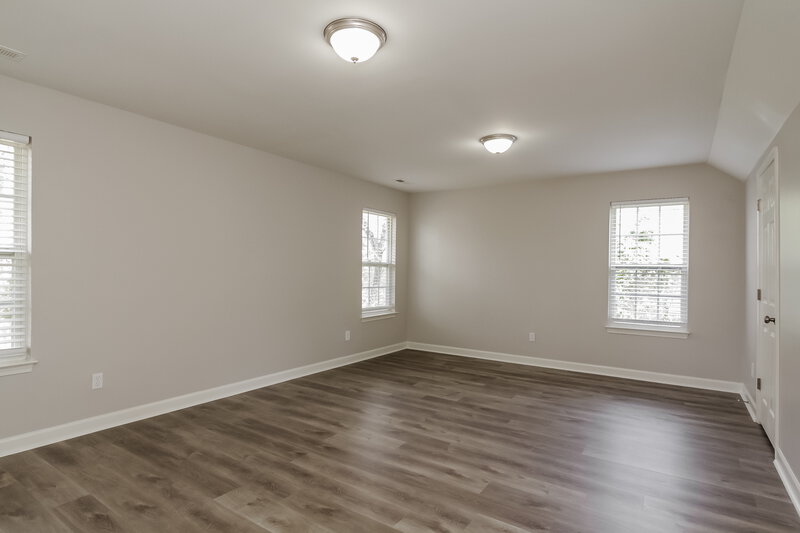 1,905/Mo, 5401 Southminster Ln Charlotte, NC 28216 Loft View