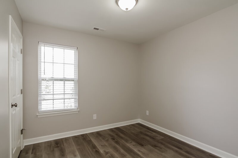 1,905/Mo, 5401 Southminster Ln Charlotte, NC 28216 Bedroom View