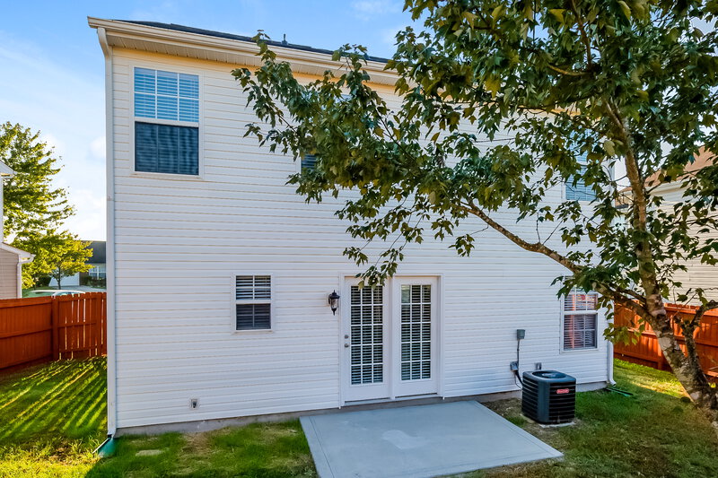 2,780/Mo, 14017 Sobeck Ln Charlotte, NC 28269 Rear View