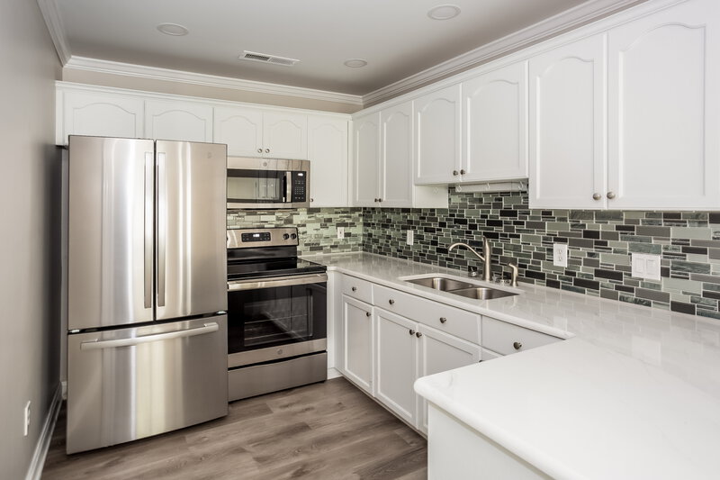 1,740/Mo, 2209 Ryefield Way Monroe, NC 28112 Kitchen View