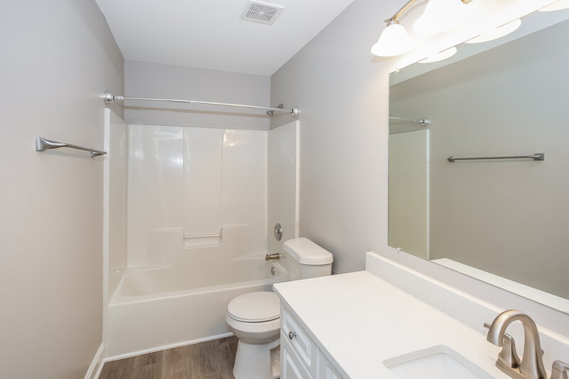 1,740/Mo, 2209 Ryefield Way Monroe, NC 28112 Bathroom View