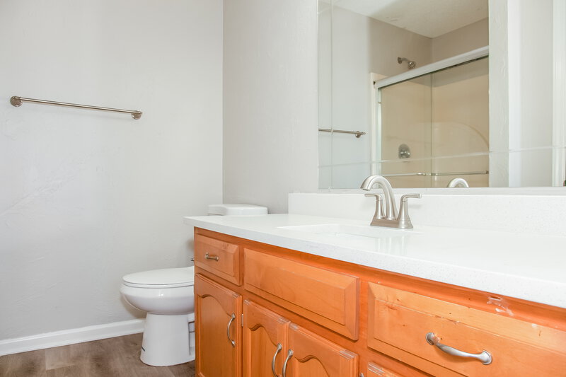 1,750/Mo, 161 Antelope Dr Mount Holly, NC 28120 Bathroom View