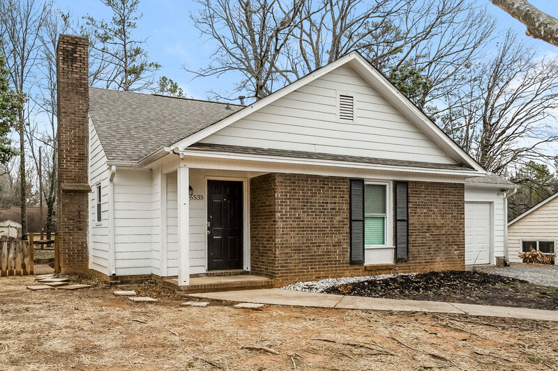 1,885/Mo, 6535 Andora Dr Charlotte, NC 28227 Front View 2