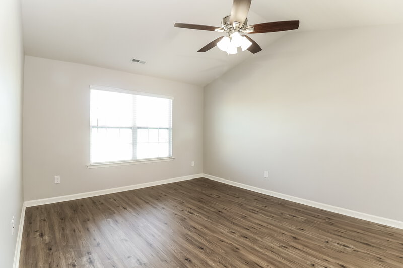 1,905/Mo, 3063 Green Apple Dr Dallas, NC 28034 Main Bedroom View