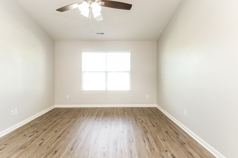 1,905/Mo, 3063 Green Apple Dr Dallas, NC 28034 Main Bedroom View 2