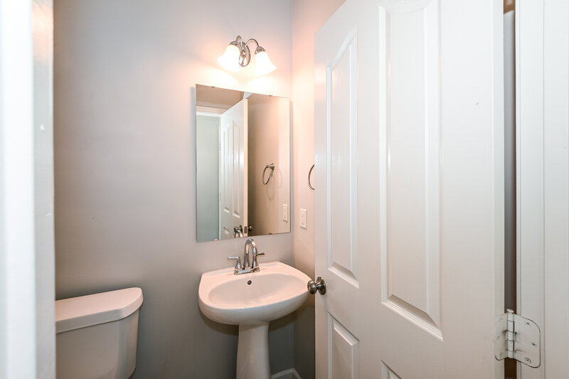 2,350/Mo, 4915 Stowe Derby Dr Charlotte, NC 28278 Misc View 13