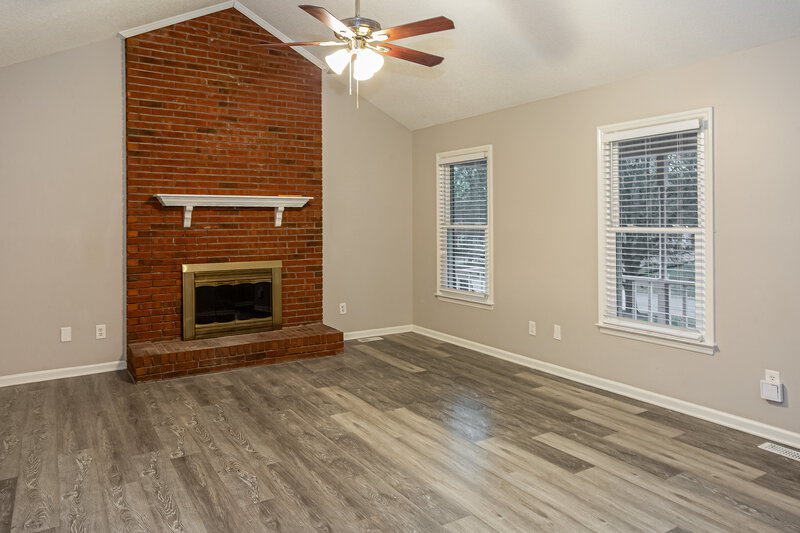 1,715/Mo, 925 Cameron Ct Monroe, NC 28112 Living Room View