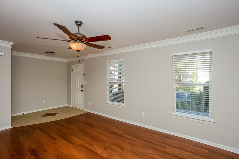 2,090/Mo, 420 Amir Cir Matthews, NC 28105 Living Room View