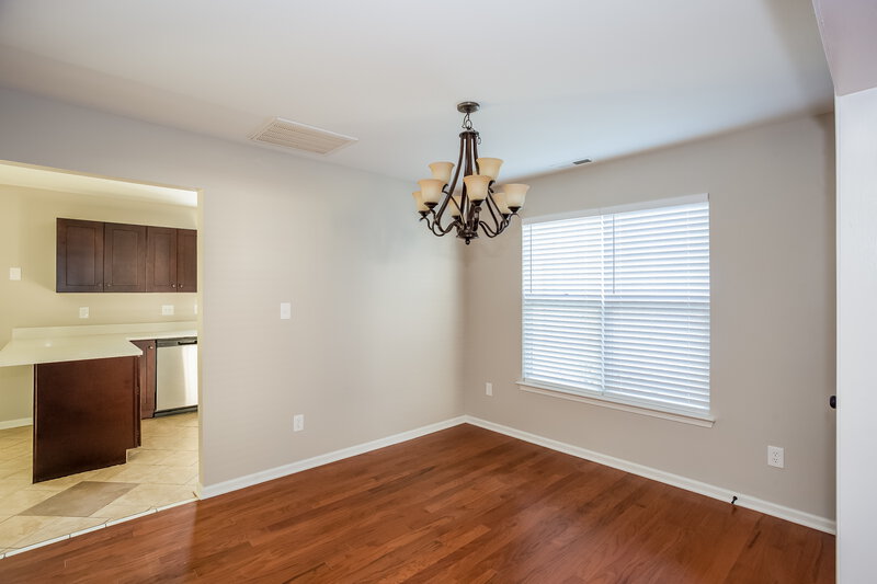 2,090/Mo, 420 Amir Cir Matthews, NC 28105 Dining Room View