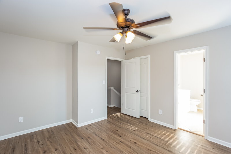 2,090/Mo, 420 Amir Cir Matthews, NC 28105 Main Bedroom View 2