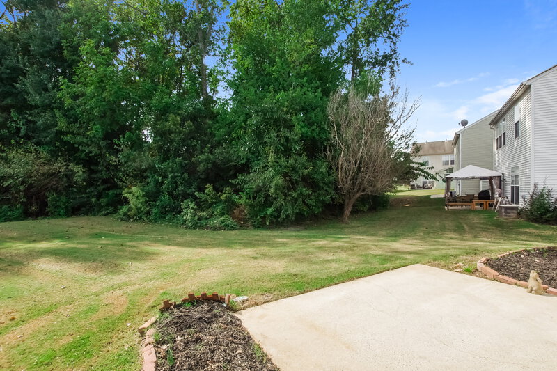 2,150/Mo, 3510 Laurenhurst Ln Charlotte, NC 28270 Rear View 3