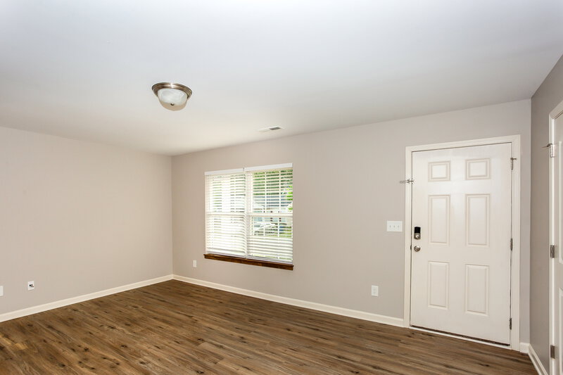 2,055/Mo, 338 Olde North Church Dr Concord, NC 28025 Living Room View 2