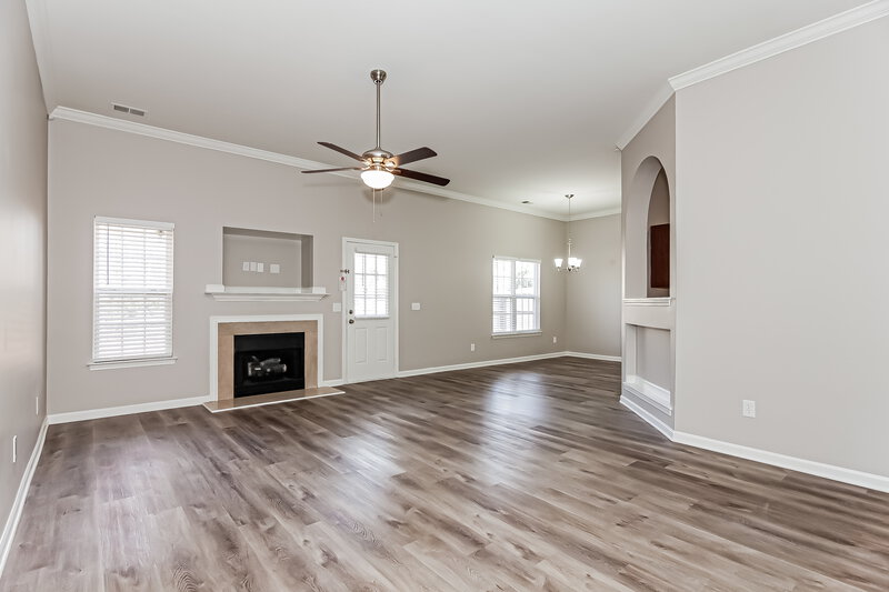 1,905/Mo, 7919 Ebony Rd Charlotte, NC 28216 Living Room View