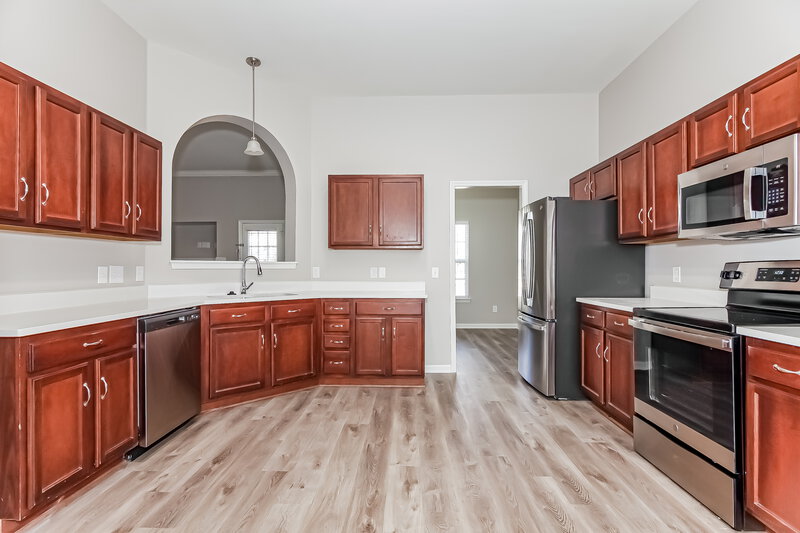 1,905/Mo, 7919 Ebony Rd Charlotte, NC 28216 Kitchen View