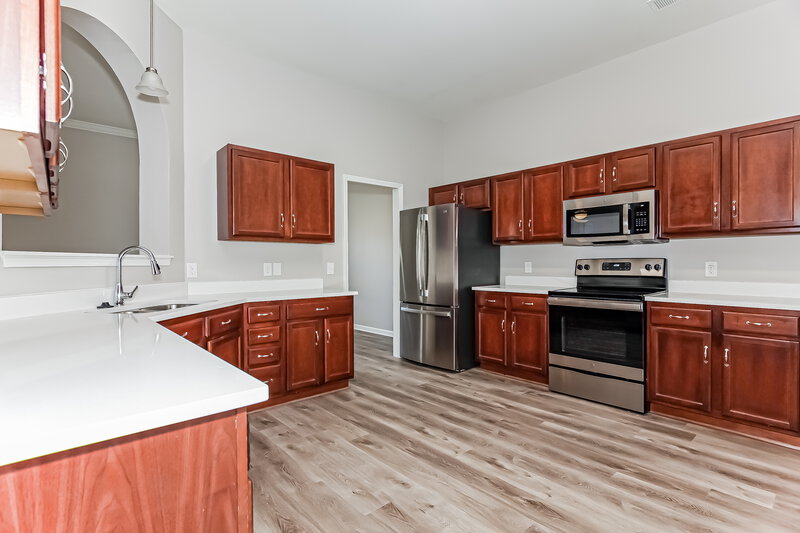 1,905/Mo, 7919 Ebony Rd Charlotte, NC 28216 Kitchen View 2