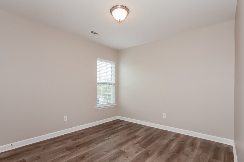 2,000/Mo, 4709 Brewer Dr Charlotte, NC 28208 Bedroom View