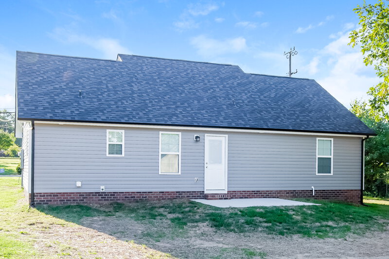 2,500/Mo, 1009 S Ridge Ave Kannapolis, NC 28083 Rear View 2