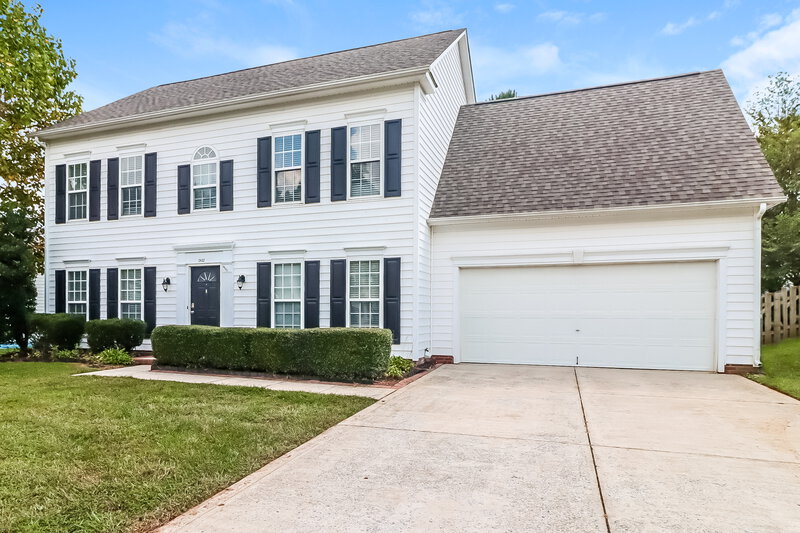 2,265/Mo, 2432 Acadia Ct Kannapolis, NC 28083 Front View