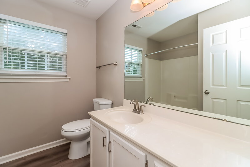 2,265/Mo, 2432 Acadia Ct Kannapolis, NC 28083 Bathroom View