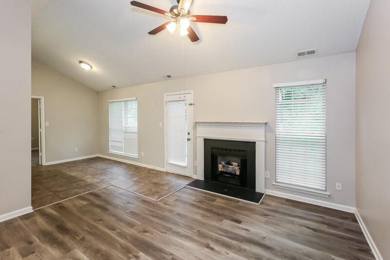 1,795/Mo, 1112 Piney Church Rd Concord, NC 28025 Living Room View 2