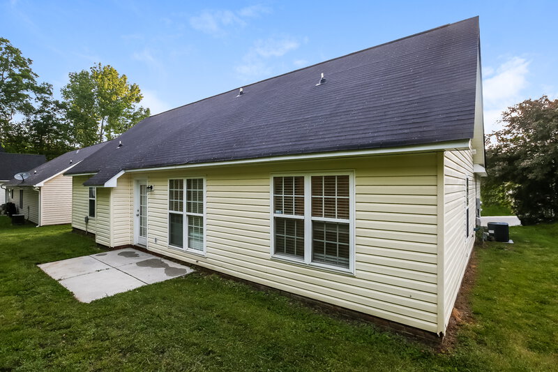 1,795/Mo, 1112 Piney Church Rd Concord, NC 28025 Rear View