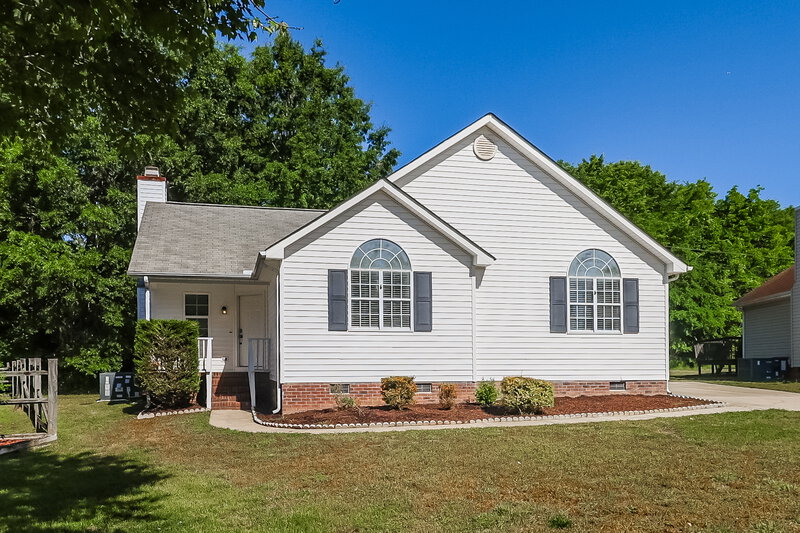 1,960/Mo, 380 Canter Ct Nw Concord, NC 28027 External View