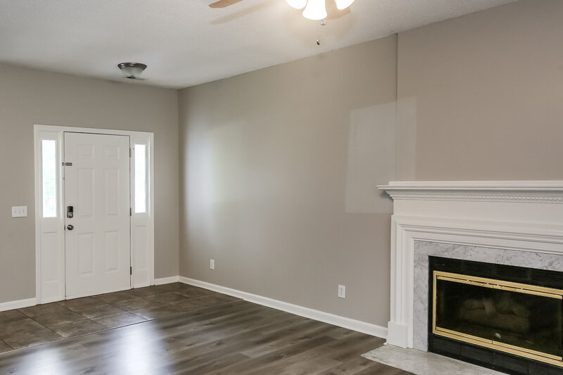 2,960/Mo, 1435 Revolutionary Dr Nw Concord, NC 28027 Living Room View