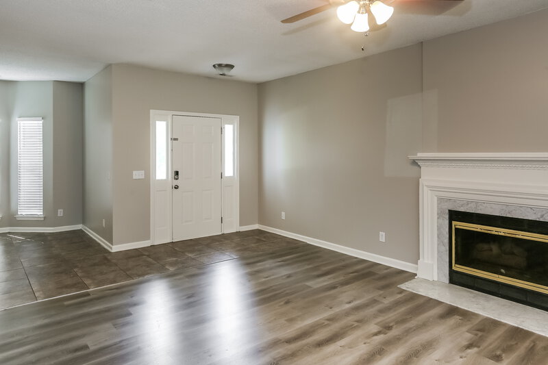 2,960/Mo, 1435 Revolutionary Dr Nw Concord, NC 28027 Living Room View 2