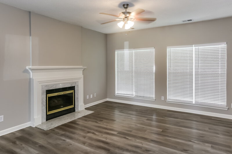 2,960/Mo, 1435 Revolutionary Dr Nw Concord, NC 28027 Living Room View 4