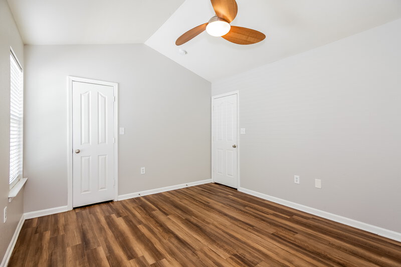 1,905/Mo, 2231 Gooseberry Rd Charlotte, NC 28208 Main Bedroom View