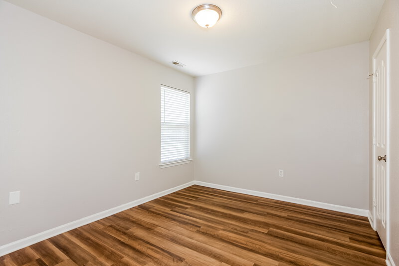 1,905/Mo, 2231 Gooseberry Rd Charlotte, NC 28208 Bedroom View 3