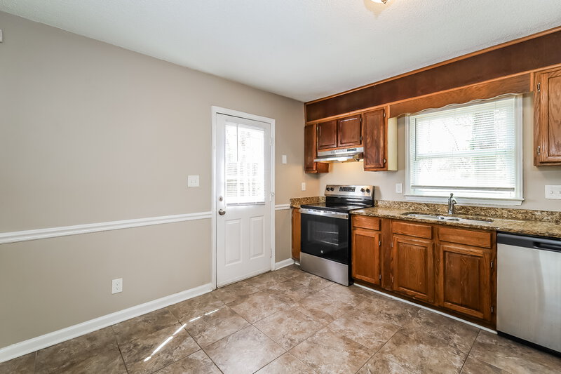 1,675/Mo, 7608 Morgense Pl Charlotte, NC 28212 Kitchen View