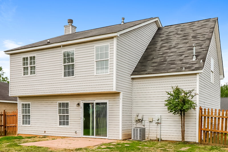 2,035/Mo, 2203 Pimpernel Rd Charlotte, NC 28213 Rear View 2