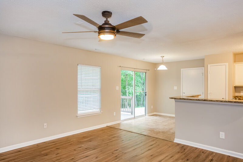 2,060/Mo, 10555 Katie Creek Ct Charlotte, NC 28213 Breakfast Nook View