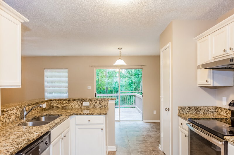 2,060/Mo, 10555 Katie Creek Ct Charlotte, NC 28213 Kitchen View