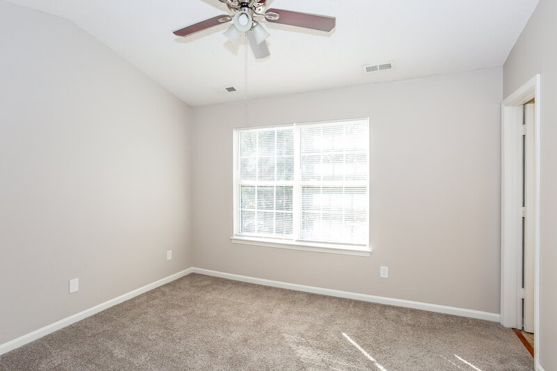 1,945/Mo, 1431 Nature Pl Charlotte, NC 28214 Misc View 5